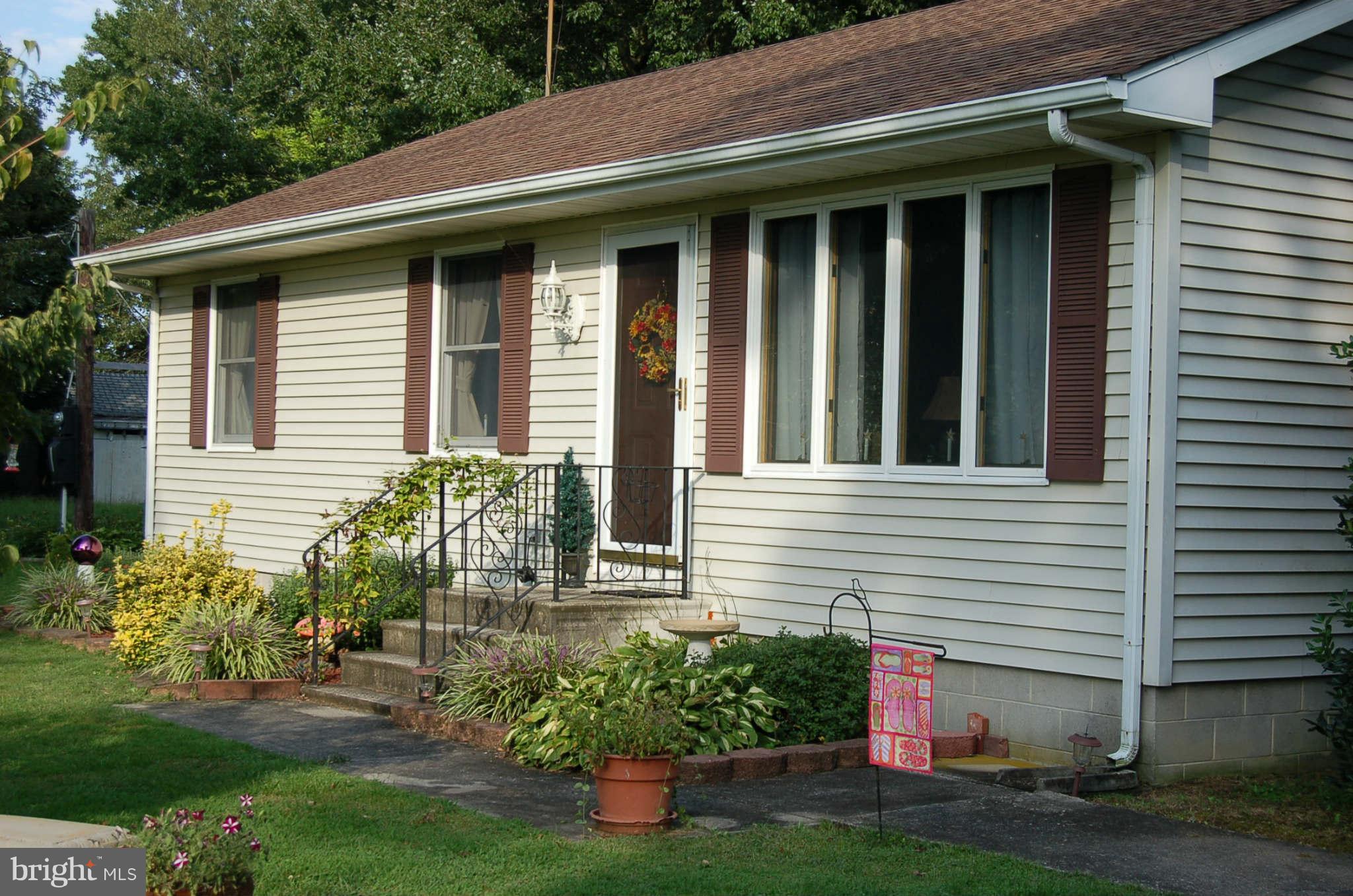 31455 Clarks Wharf Road Trappe, MD 21673 - Photo 1 of 15 Exterior (Front)