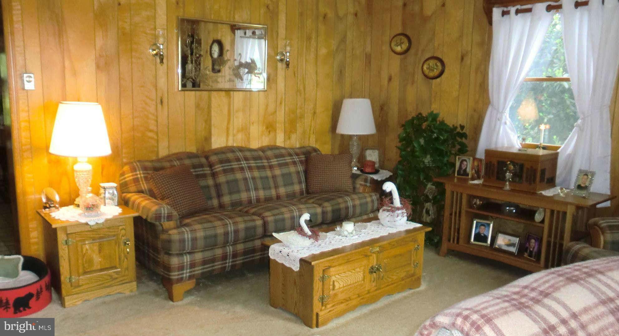 31455 Clarks Wharf Road Trappe, MD 21673 - Photo 7 of 15 Living Room