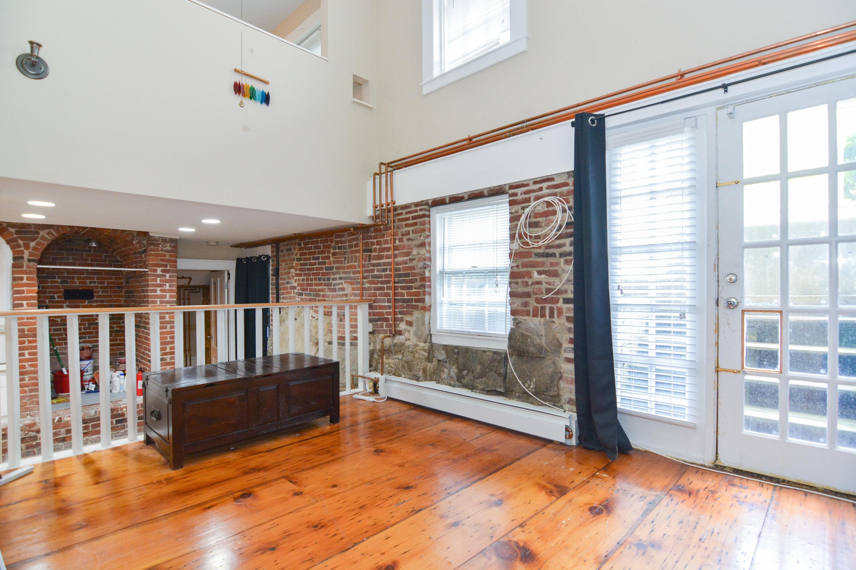 125 West Merrimack Street, Unit 2 Manchester, NH 03101 - Photo 20 of 36