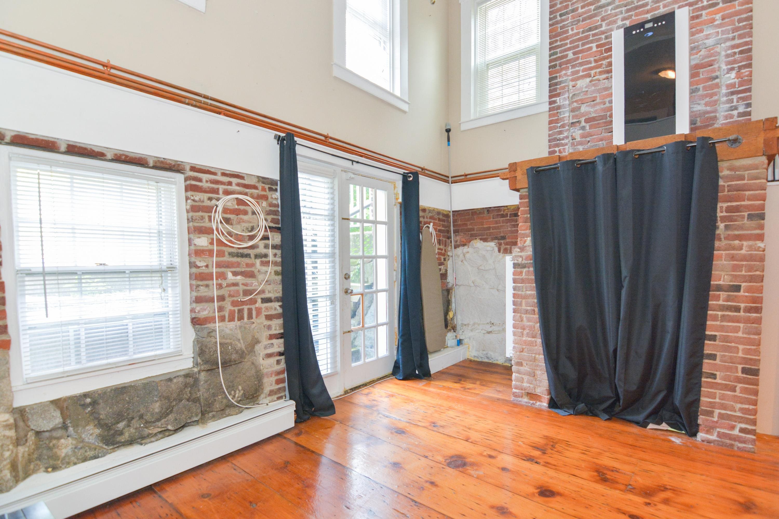 125 West Merrimack Street, Unit 2 Manchester, NH 03101 - Photo 21 of 36