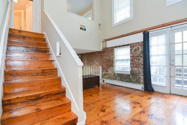 $360,000 | 125 West Merrimack Street, Unit 2, Manchester, NH 03101