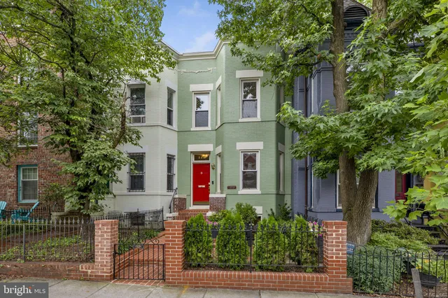 $9,900 | 145 D Street Southeast, Washington, DC 20003