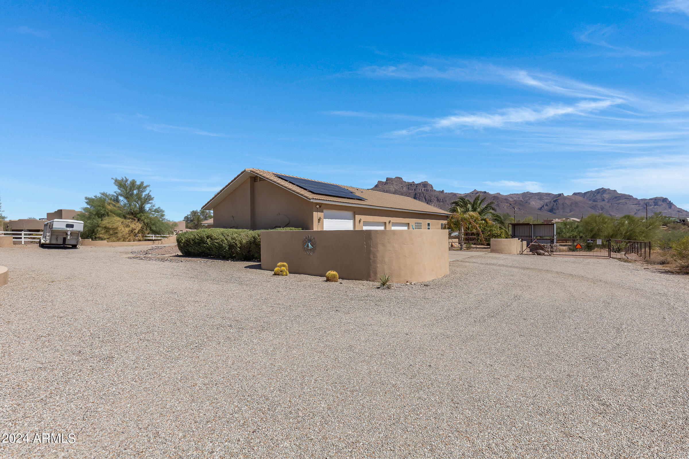 77 South Arroya Road Apache Junction, AZ 85119 - Photo 11 of 81 77 S Arroya Rd-4