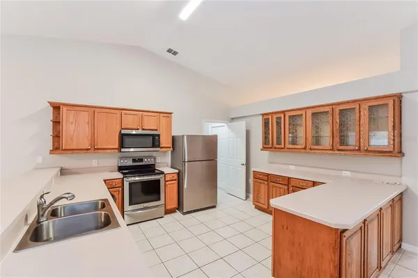 $350,000 | 823 Abbeville Court, Kissimmee, FL 34759