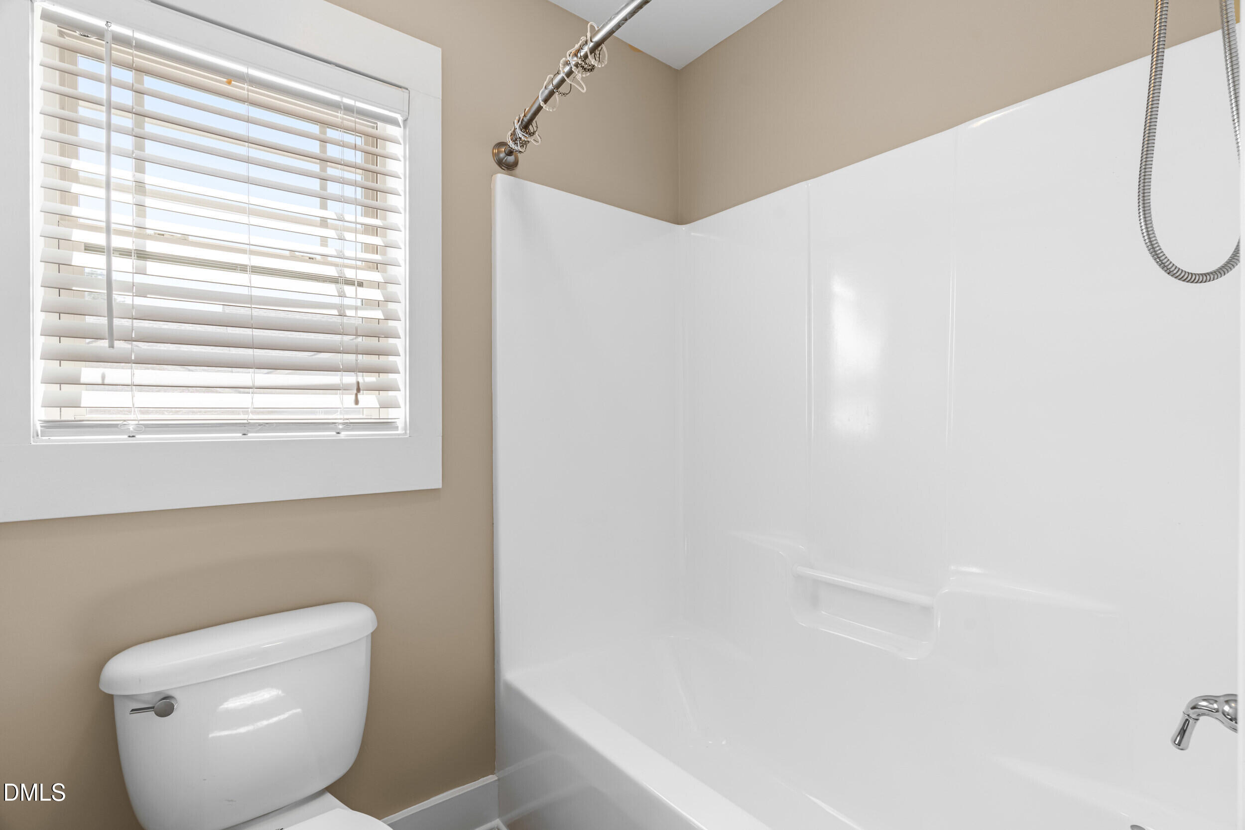 3827 Glenhaven Road Raleigh, NC 27606 - Photo 25 of 36 27_dsc08526