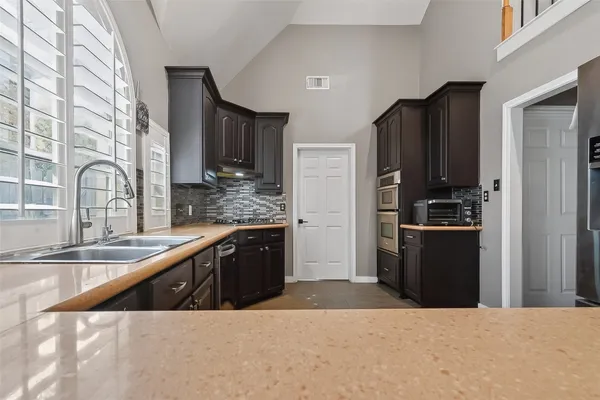 $400,000 | 14955 Inverrary Drive, Houston, TX 77095