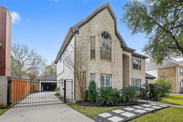 $400,000 | 14955 Inverrary Drive, Houston, TX 77095