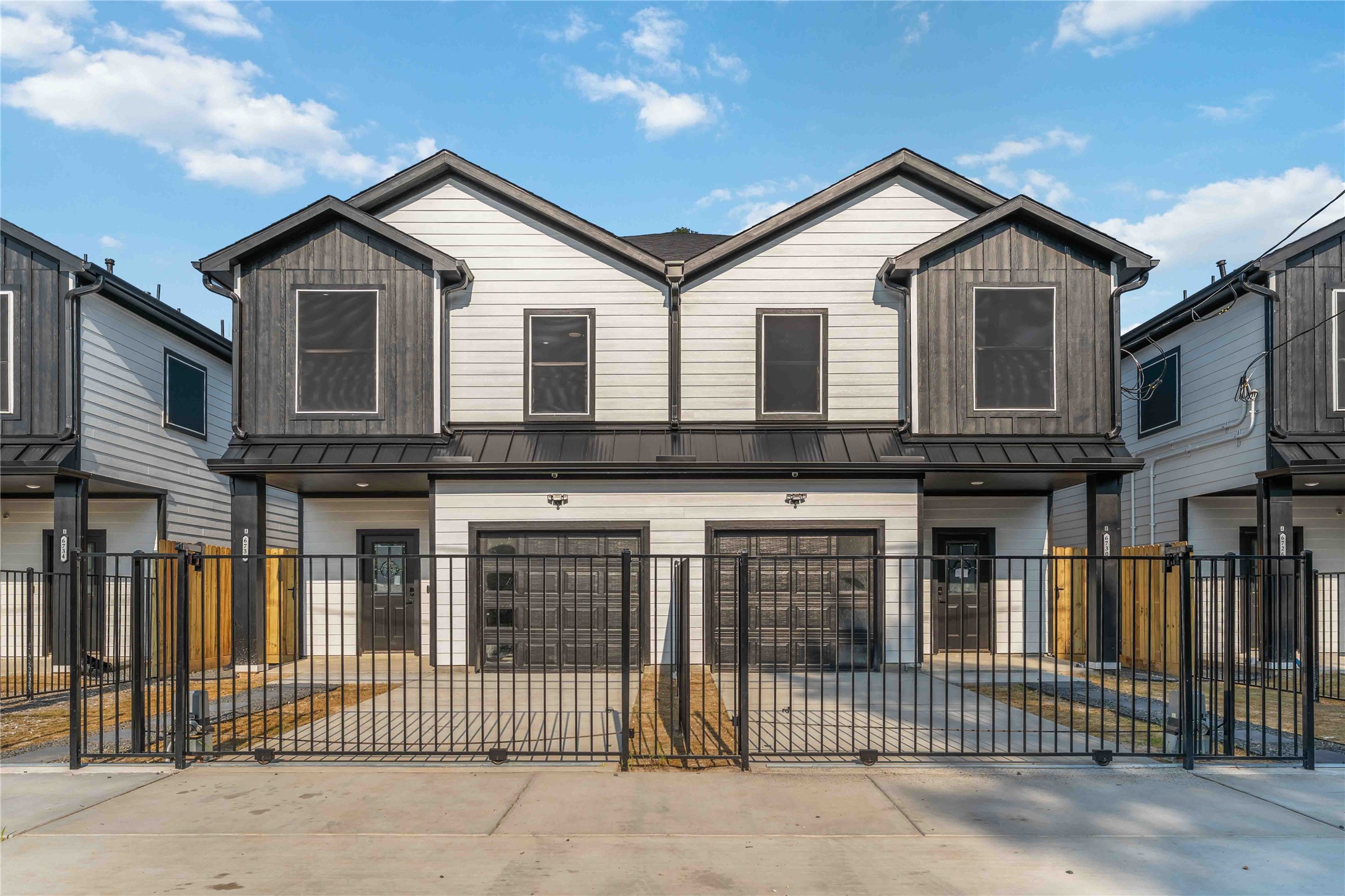 6734 Paris Street, Unit A/B Houston, TX 77021 - Photo 1 of 25