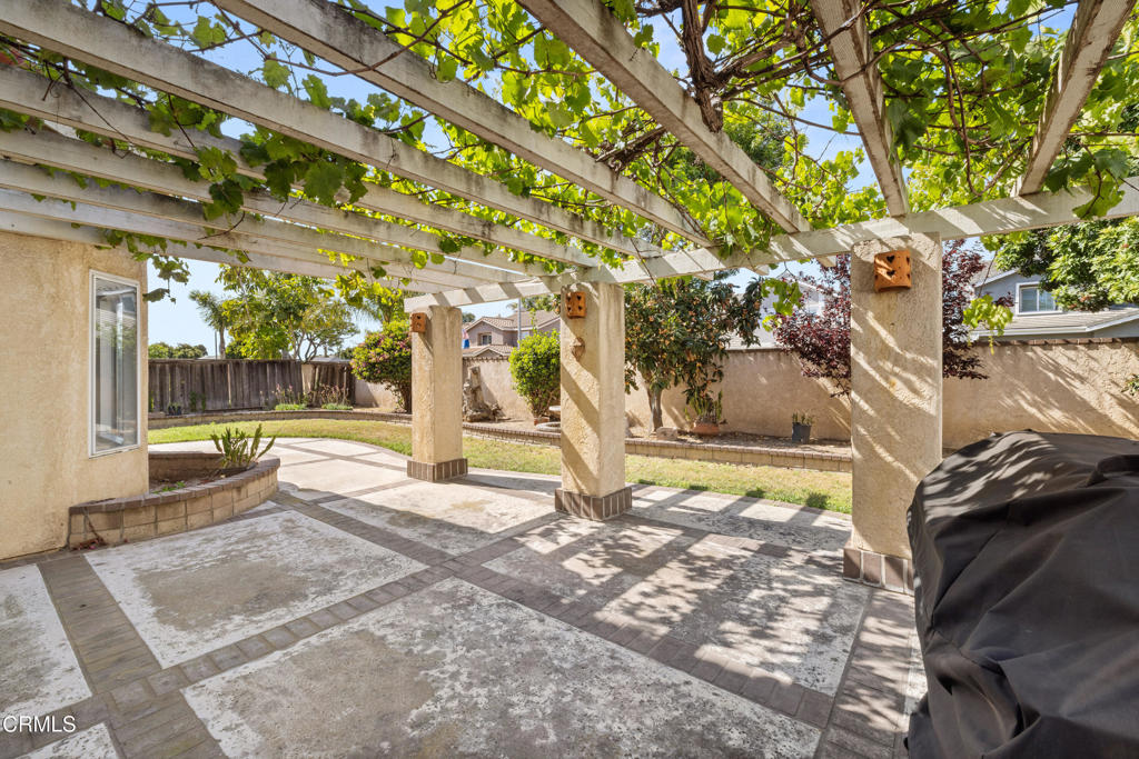 1731 Oneida Place Oxnard, CA 93030 - Photo 26 of 29