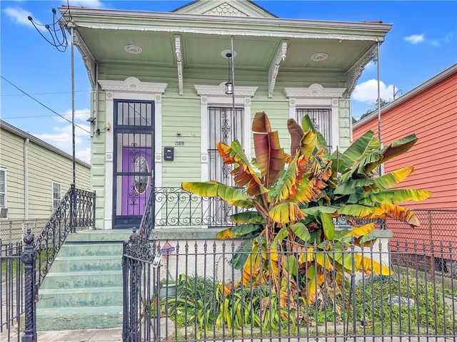 $1,800 | 2229 St Andrew Street, Unit A, New Orleans, LA 70113