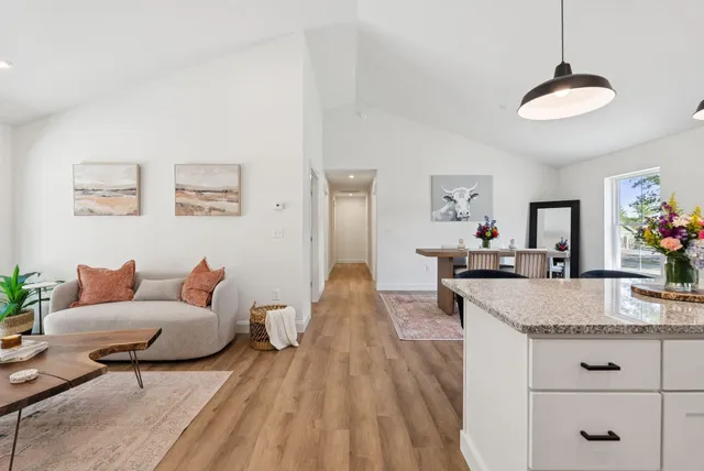 $475,000 | 26 Village Green Circle, Oakland, ME 04963