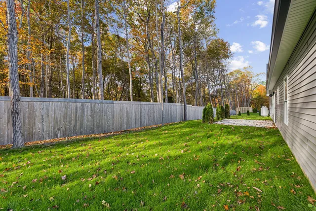 $475,000 | 26 Village Green Circle, Oakland, ME 04963