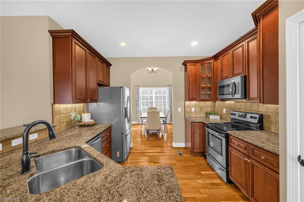 132 Clubmoss Way Clemmons, NC 27012 - Photo 11 of 34