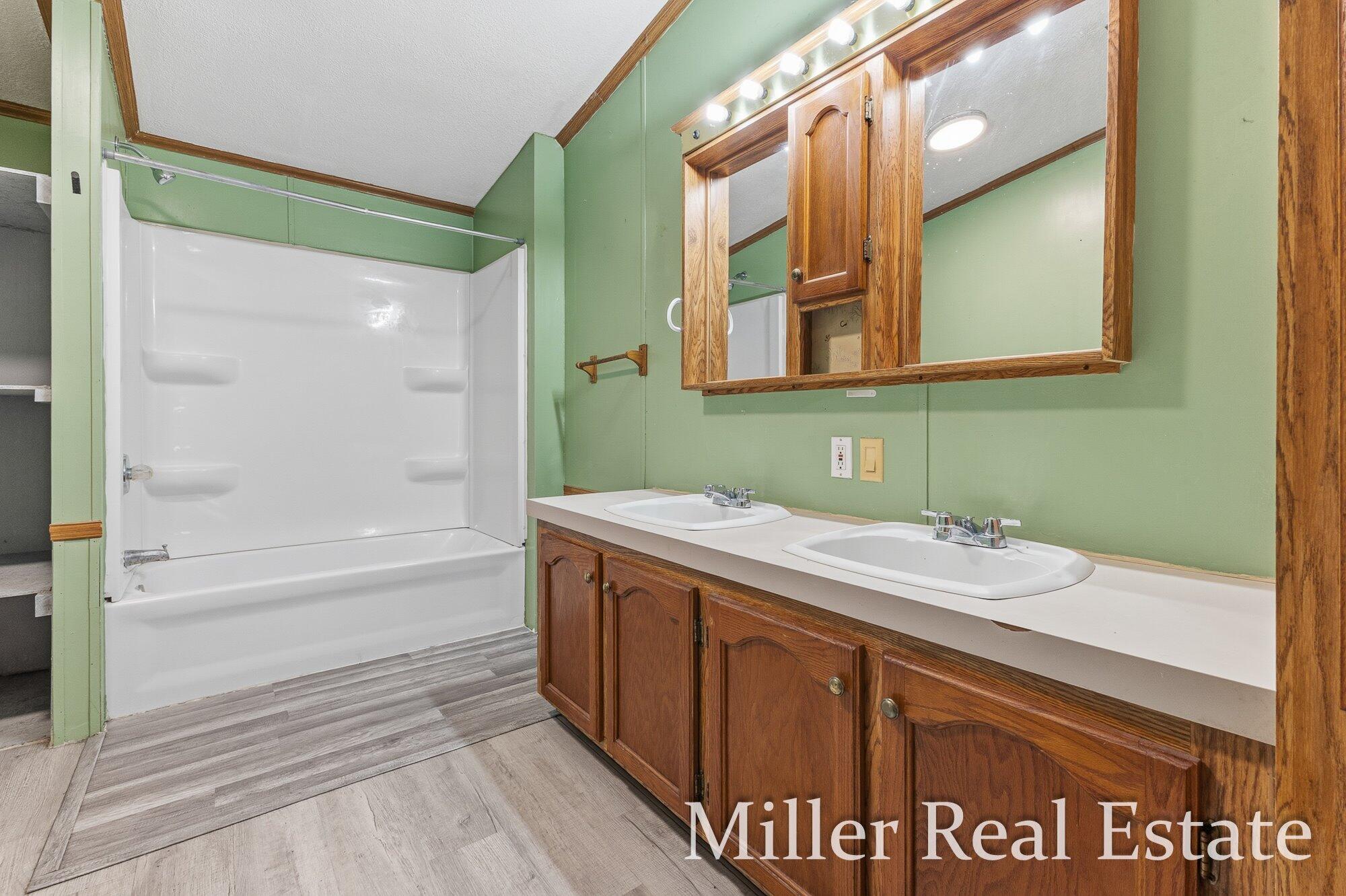 12780 North Avenue Bellevue, MI 49021 - Photo 12 of 47 18-WM12780north-12