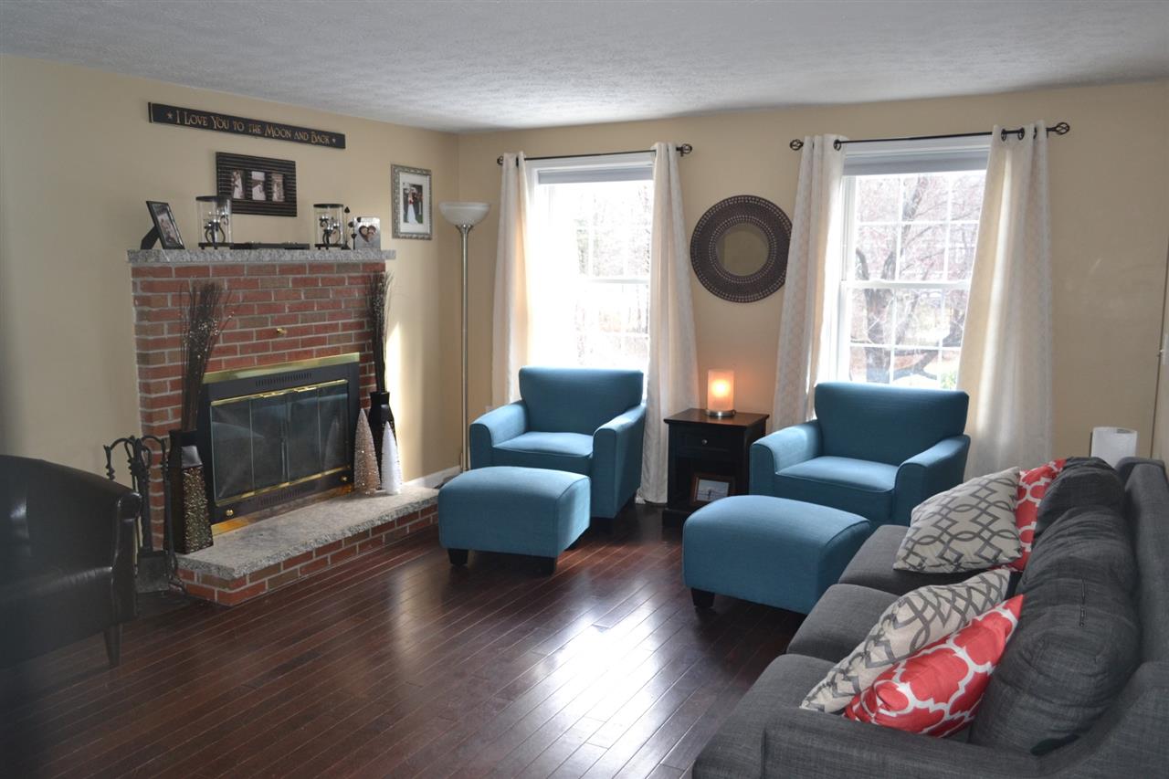 12 Coteville Road Londonderry, NH 03053 - Photo 2 of 19