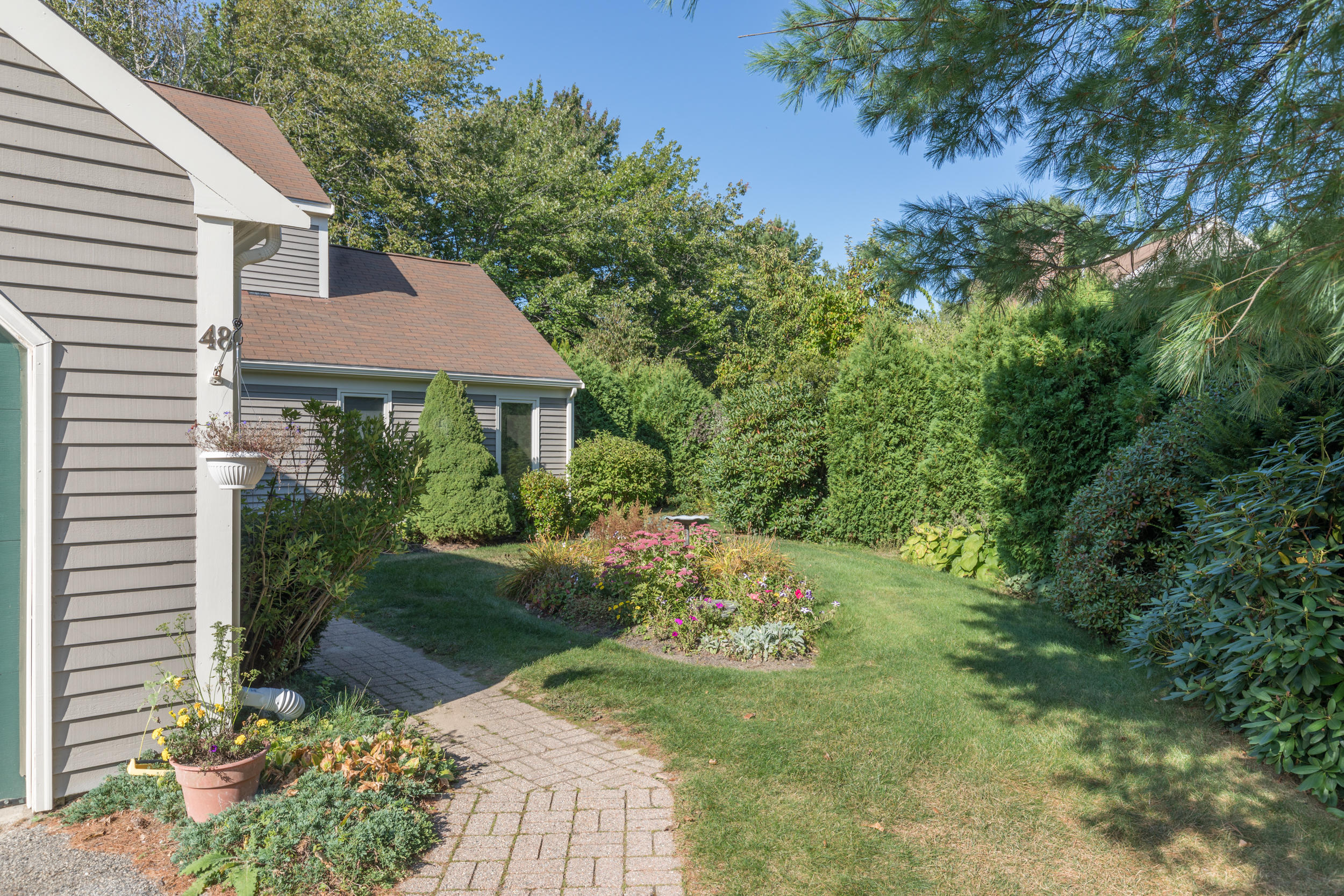 48 Foreside Common Road, Unit 48 Falmouth, ME 04105 - Photo 3 of 49 48_foreside_commons_web-5