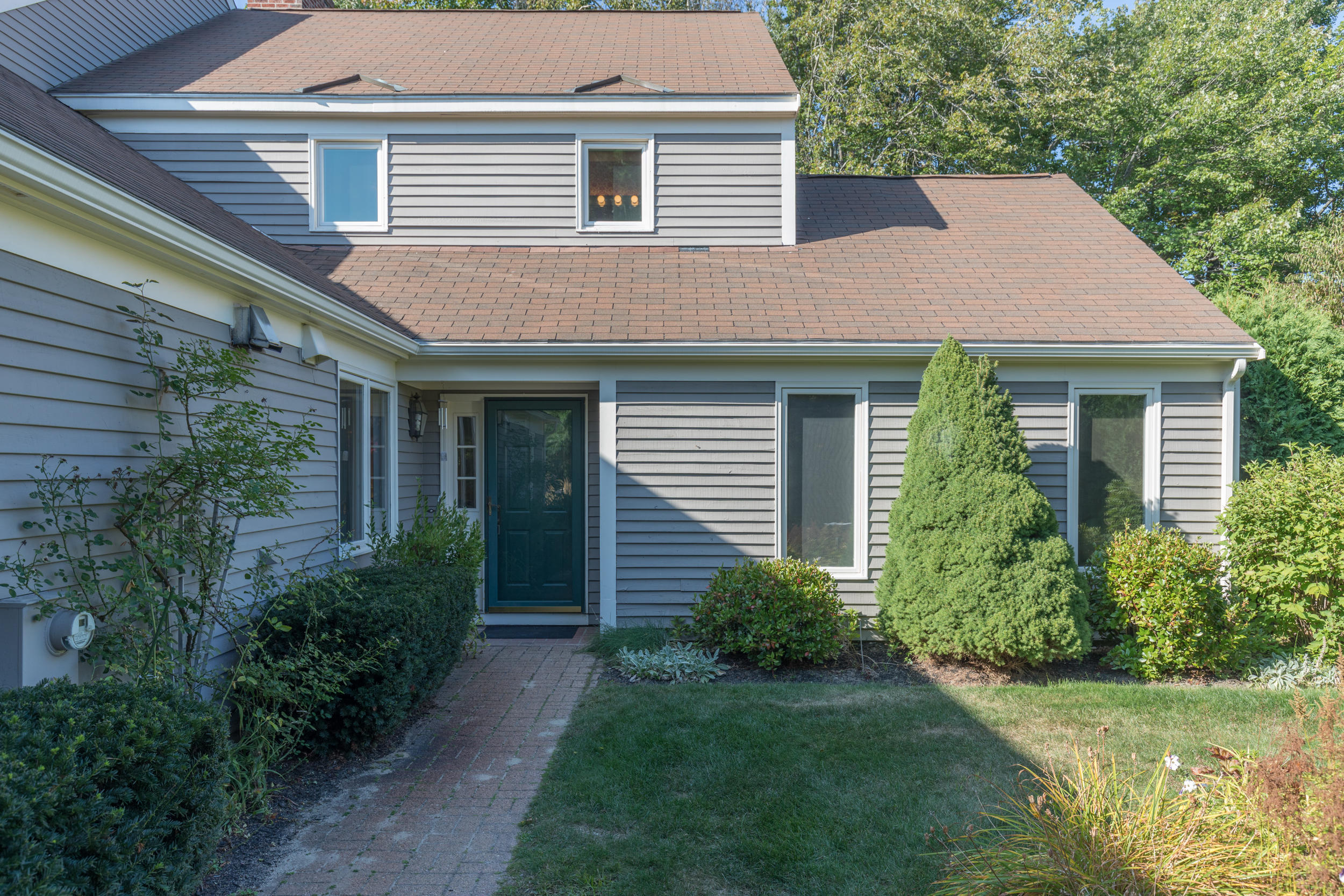 48 Foreside Common Road, Unit 48 Falmouth, ME 04105 - Photo 5 of 49 48_foreside_commons_web-9