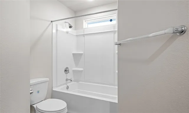 $2,400 | 7702 Stampede Drive, Corpus Christi, TX 78414