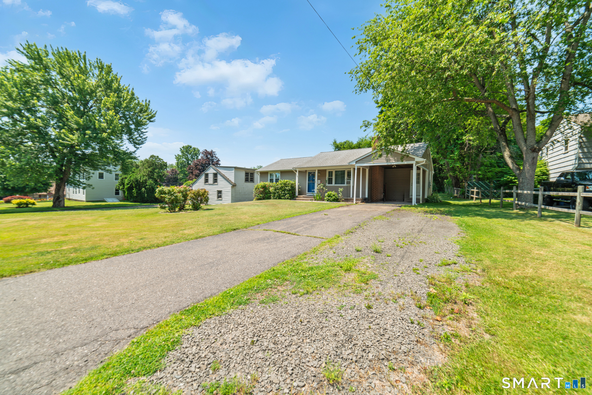 121 Mechanic Street Bristol, CT 06010 - Photo 3 of 29