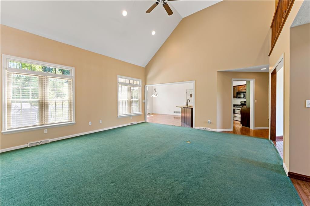358 West Jefferson Road Butler, PA 16002 - Photo 8 of 50