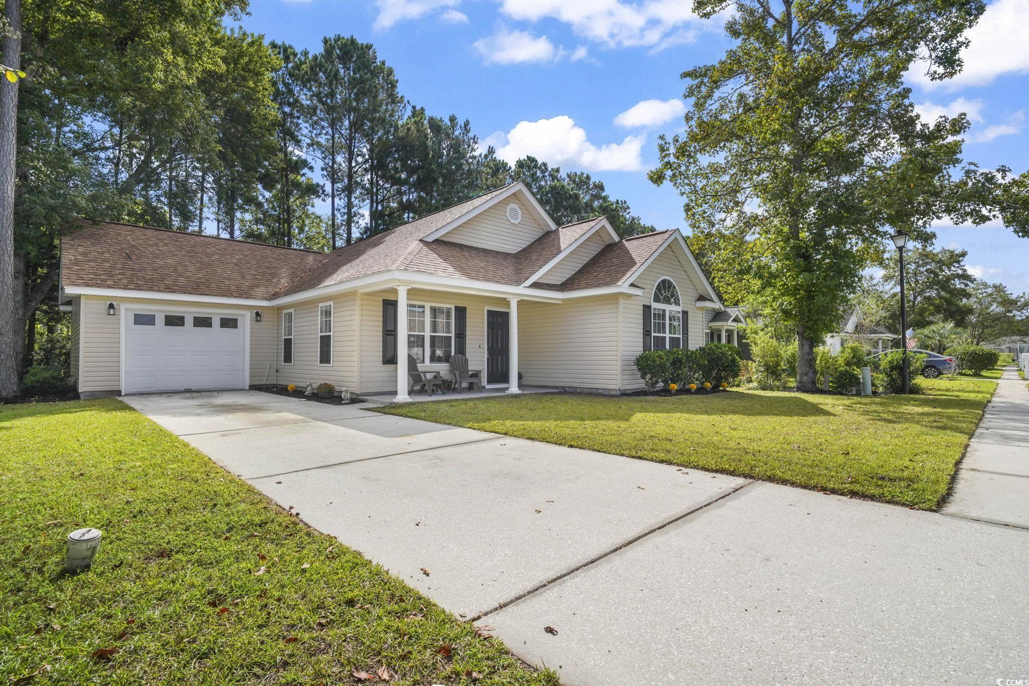 9889 Merry Lane Murrells Inlet, SC 29576 - Photo 2 of 32 Gallery Image 2