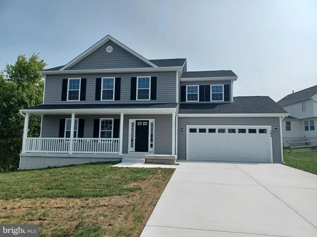 $376,900 | 28 Cabriolet Court, Martinsburg, WV 25401