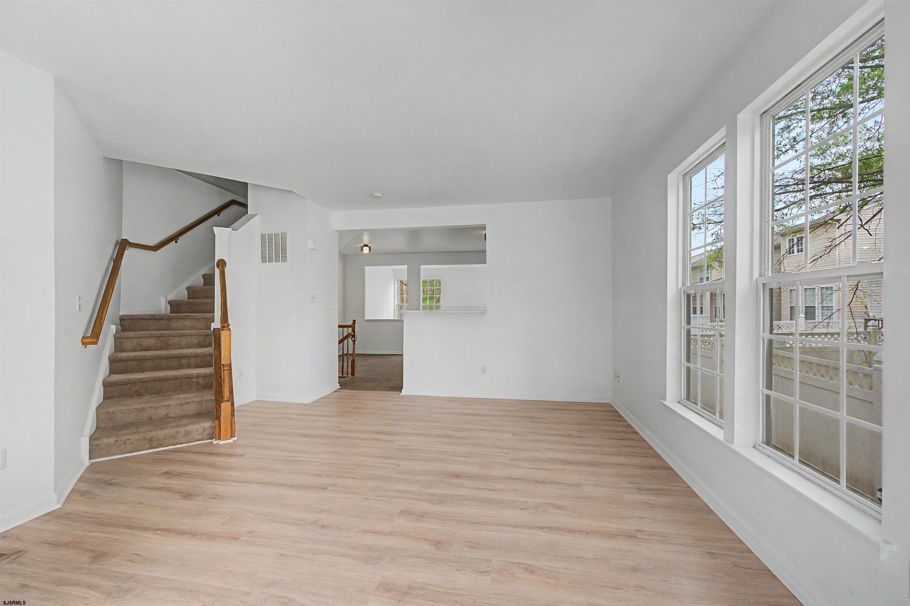 2 Bridle Path Court Sicklerville, NJ 08081 - Photo 4 of 22