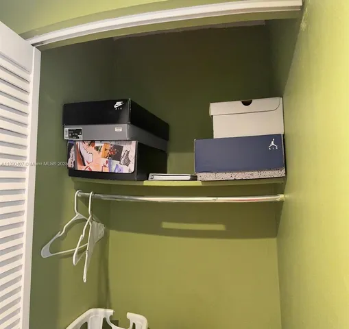 a view of an outside space