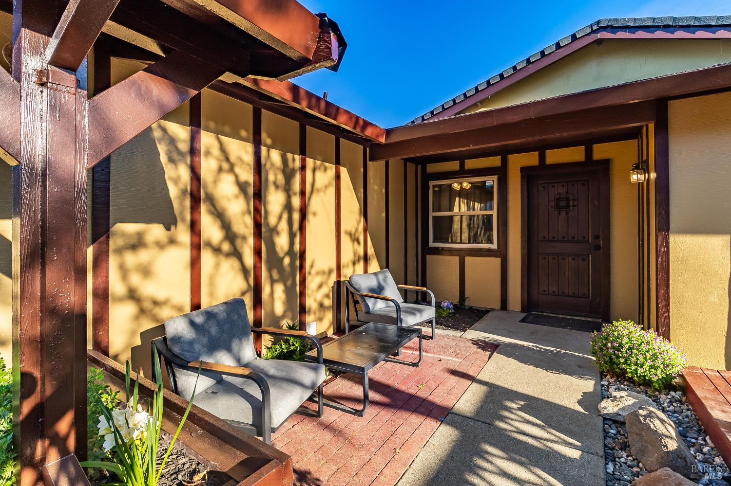 900 Seascape Circle Rodeo, CA 94572 - Photo 14 of 54 a view of backyard with outdoor seating and a potted plant