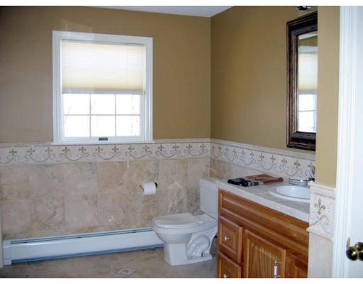 14 Cheyenne Road Worcester, MA 01606 - Photo 16 of 16 Gallery Image 16
