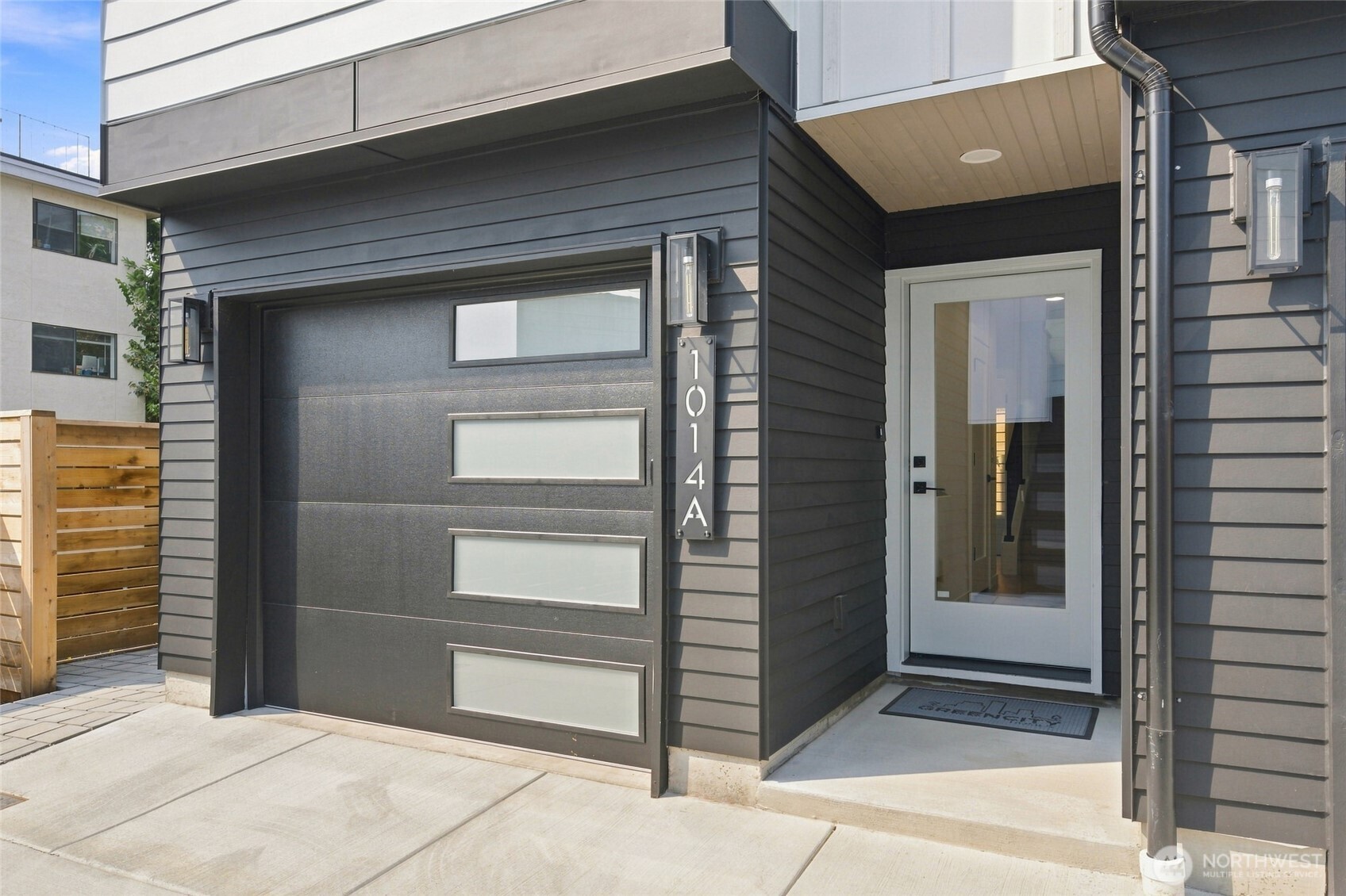 1014 Northeast 70th Street Seattle, WA 98115 - Photo 3 of 35 Gallery Image 3