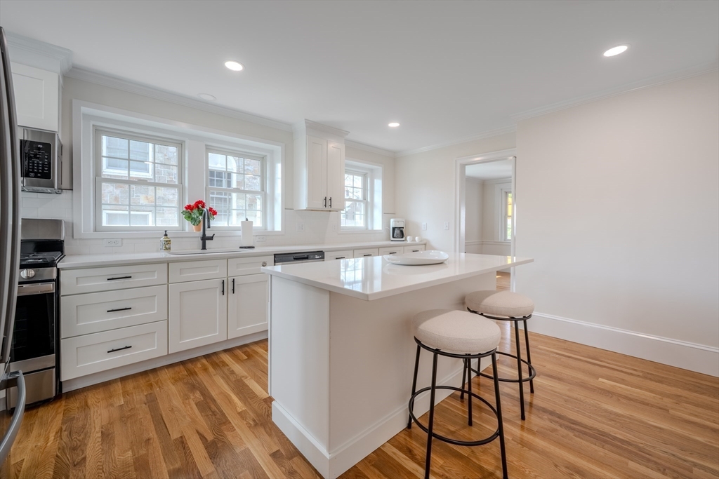 2 William Street Andover, MA 01810 - Photo 11 of 39