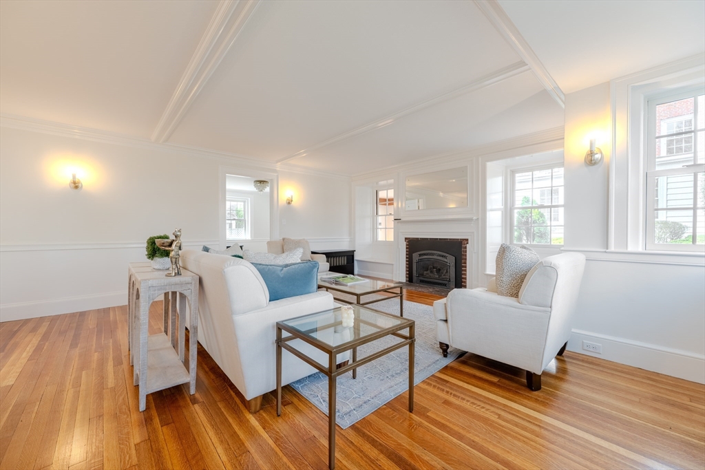 2 William Street Andover, MA 01810 - Photo 7 of 39