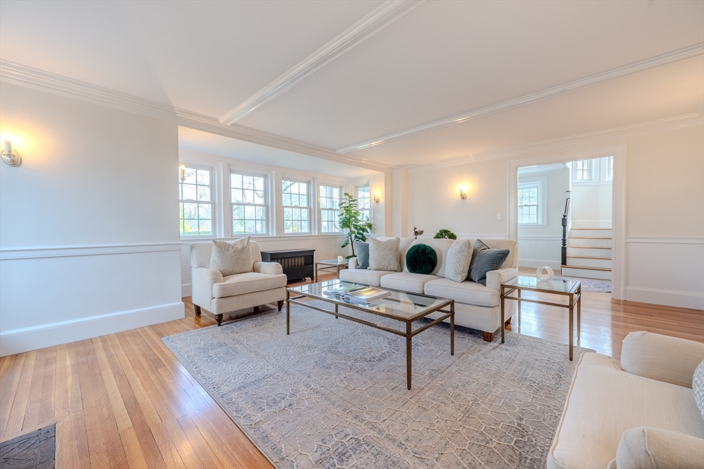 2 William Street Andover, MA 01810 - Photo 9 of 39