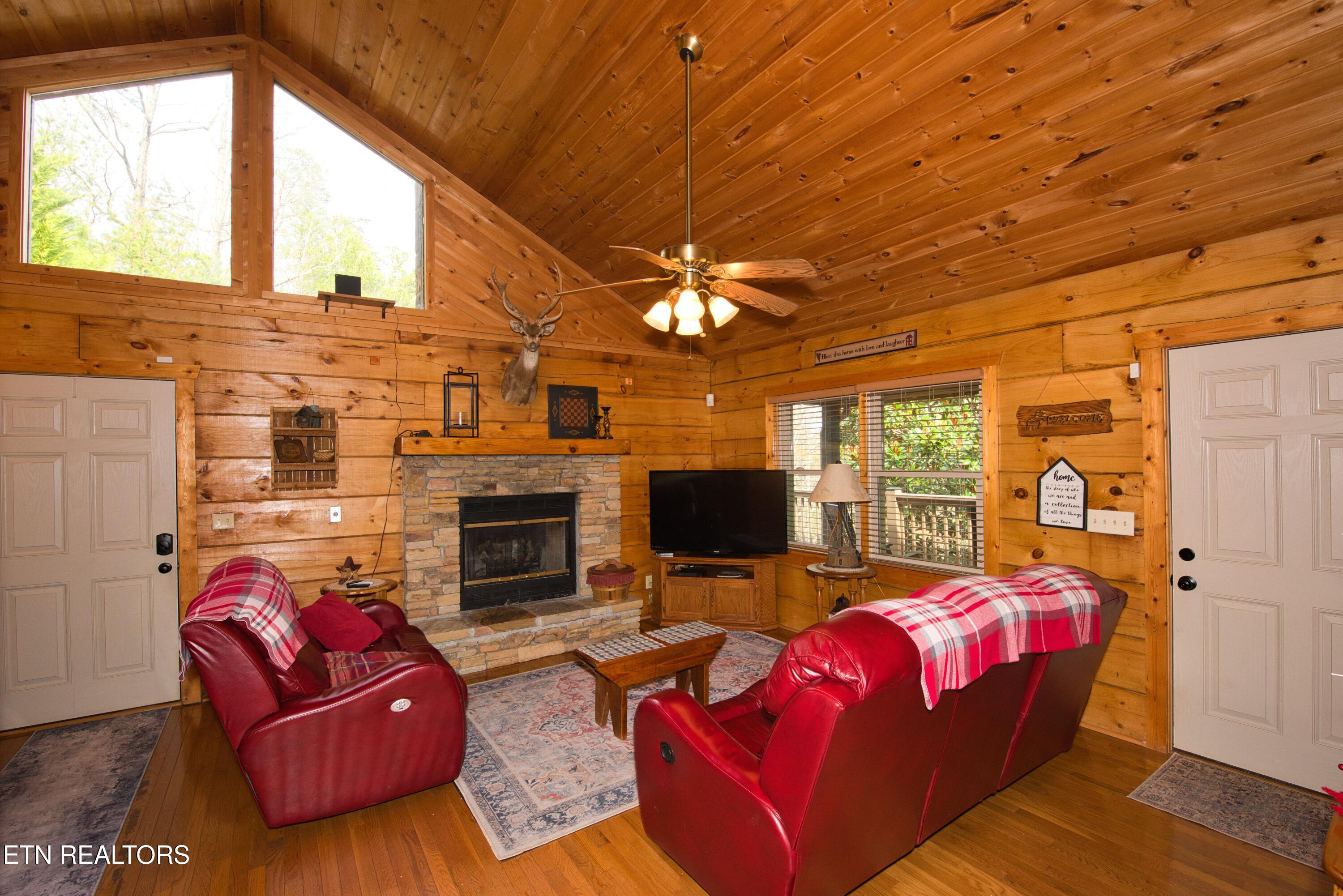 3209 Cristobal Way Sevierville, TN 37862 - Photo 2 of 30 SL8_8407