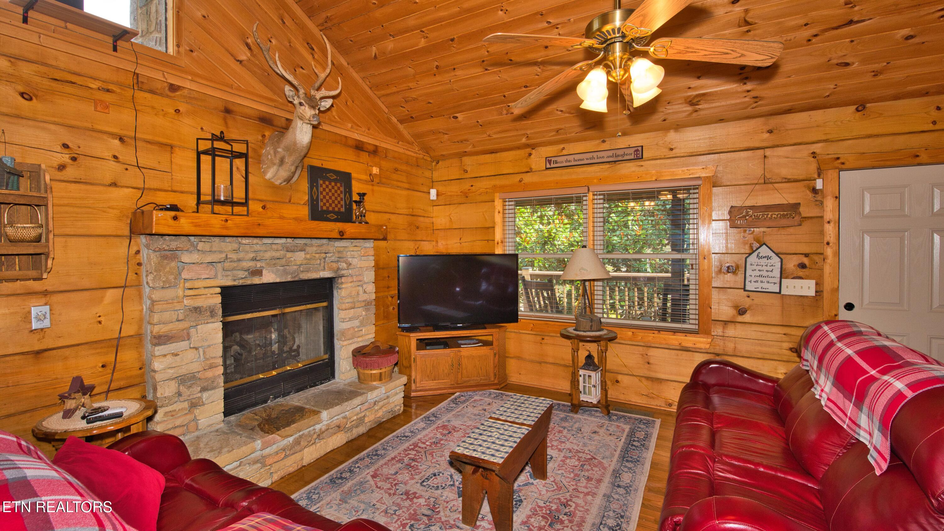 3209 Cristobal Way Sevierville, TN 37862 - Photo 5 of 30 SL8_8412