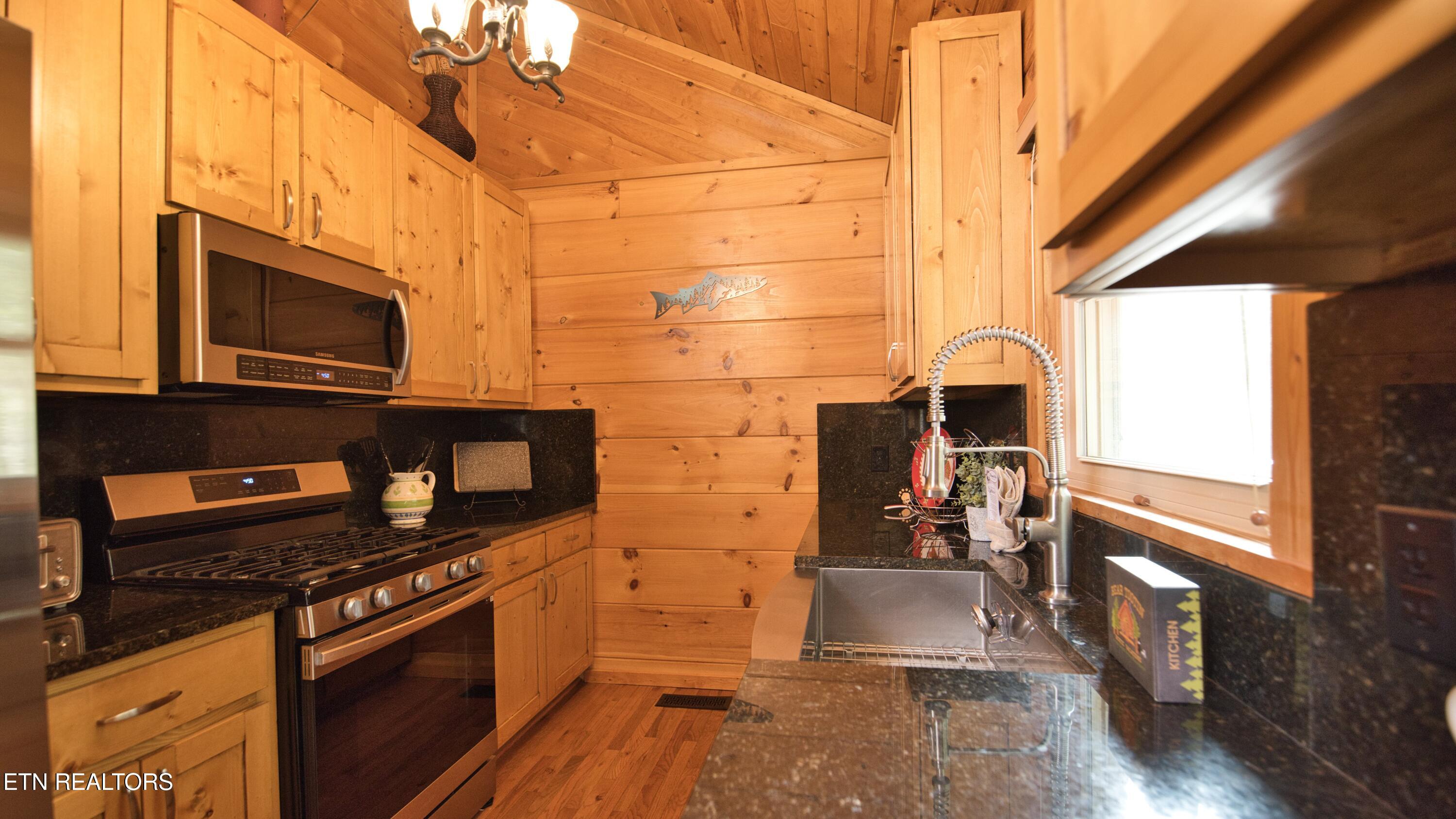 3209 Cristobal Way Sevierville, TN 37862 - Photo 7 of 30 SL8_8392