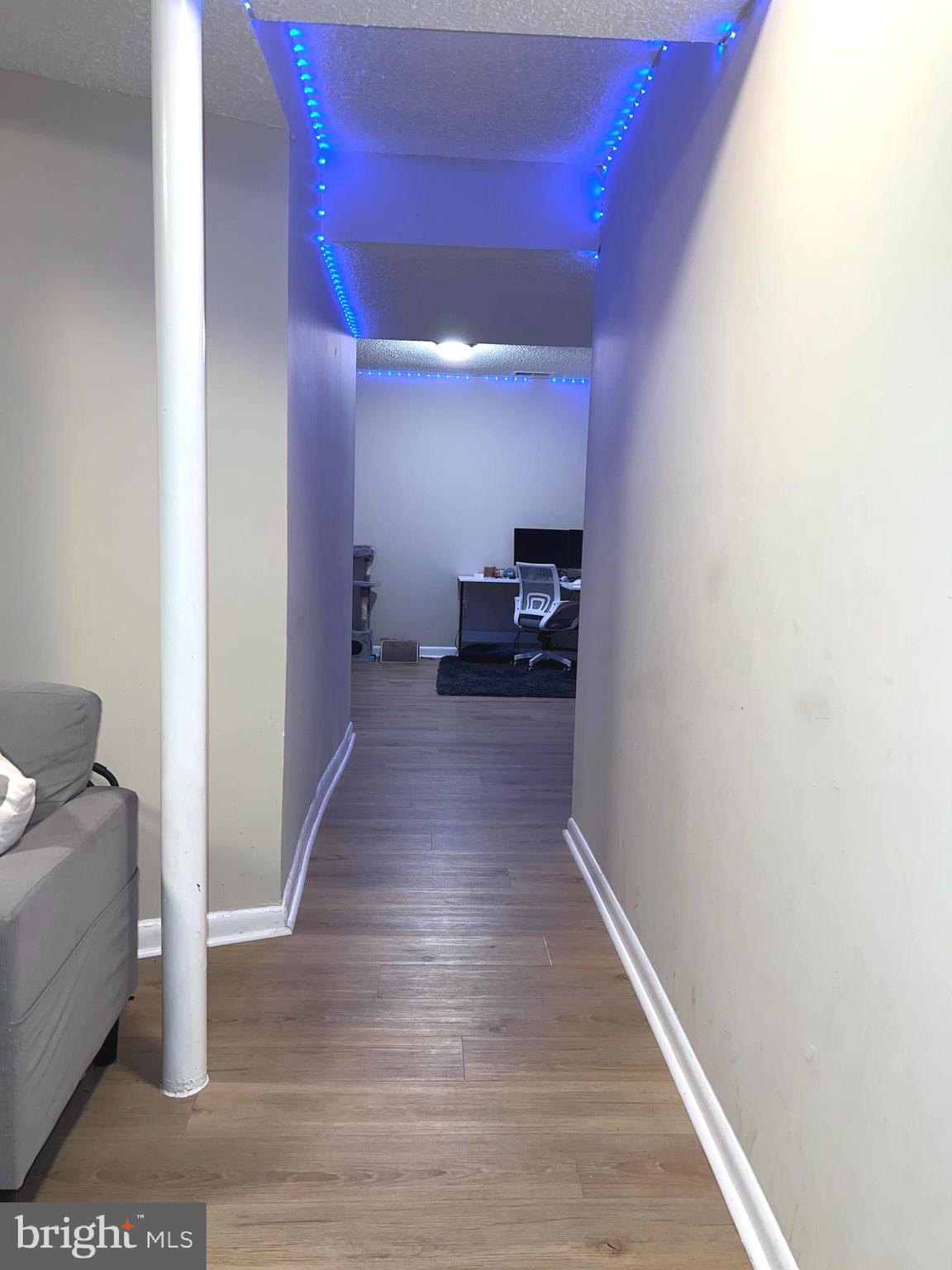 1132 West Side Drive, Unit 32B Gaithersburg, MD 20878 - Photo 28 of 51 a view of a hallway with wooden floor