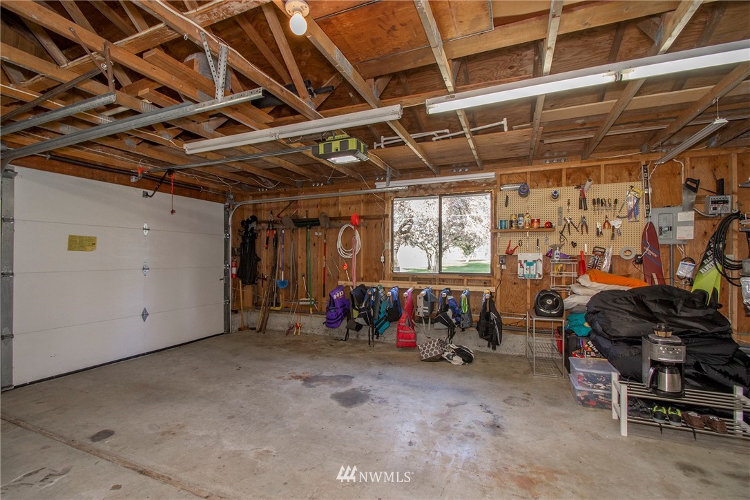 181 Keen Road Grapeview, WA 98546 - Photo 24 of 38 Gallery Image 24