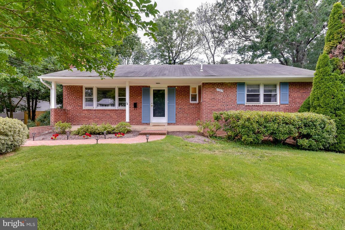 7509 Inzer Street Springfield, VA 22151 - Photo 27 of 30 Exterior (General)