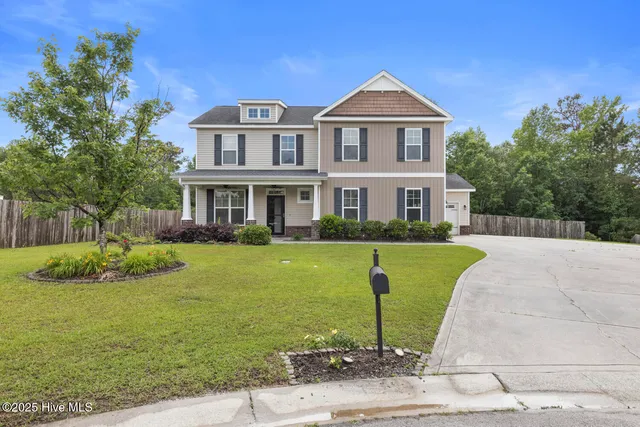 $2,100 | 302 First Post Road, Jacksonville, NC 28546