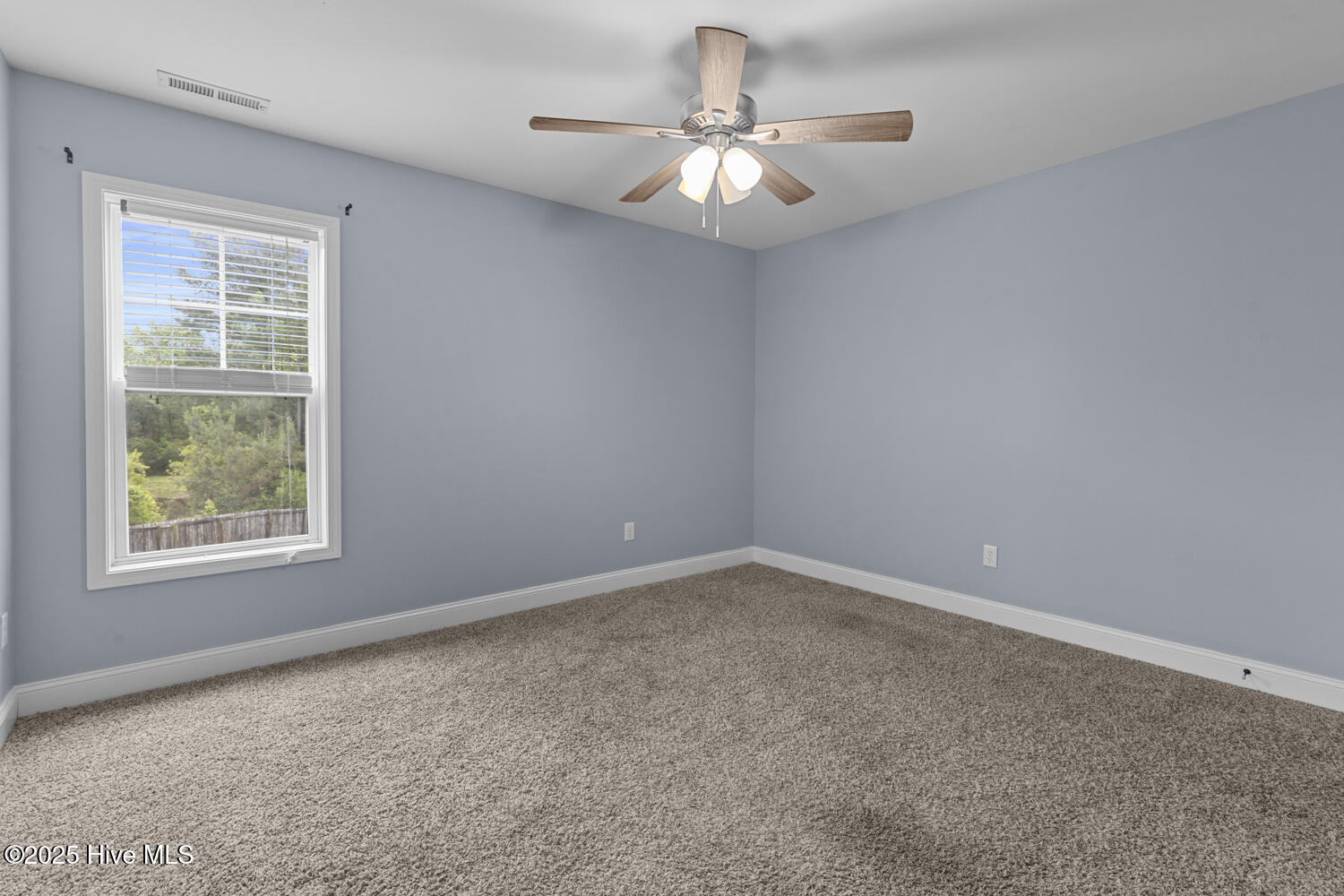 302 First Post Road Jacksonville, NC 28546 - Photo 21 of 38 Bedroom 1