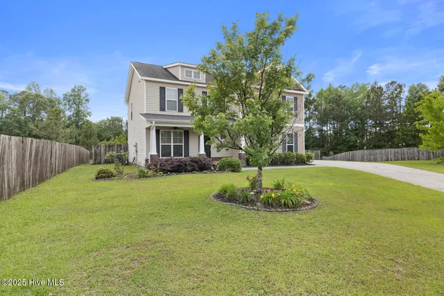 $2,100 | 302 First Post Road, Jacksonville, NC 28546