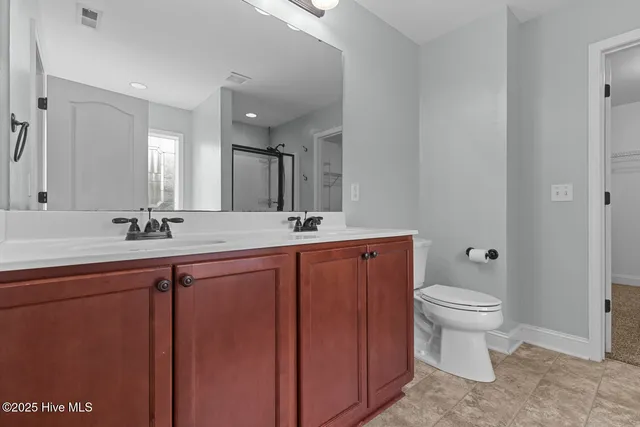 $2,100 | 302 First Post Road, Jacksonville, NC 28546