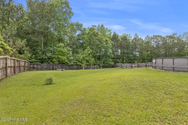 $2,100 | 302 First Post Road, Jacksonville, NC 28546
