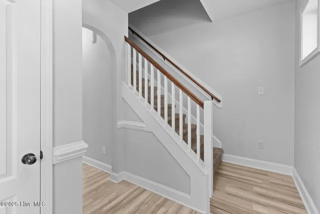 $2,100 | 302 First Post Road, Jacksonville, NC 28546