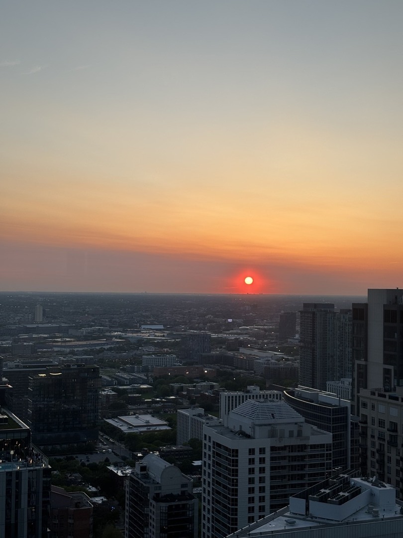 111 East Chestnut Street, Unit 56G Chicago, IL 60611 - Photo 3 of 36