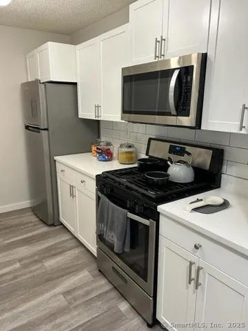 $2,967 | 97 Glenbrook Road, Unit 1325, Stamford, CT 06902