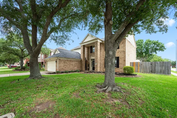 $399,000 | 6931 Royal Knoll Court, Pasadena, TX 77505