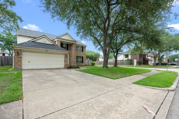 $399,000 | 6931 Royal Knoll Court, Pasadena, TX 77505